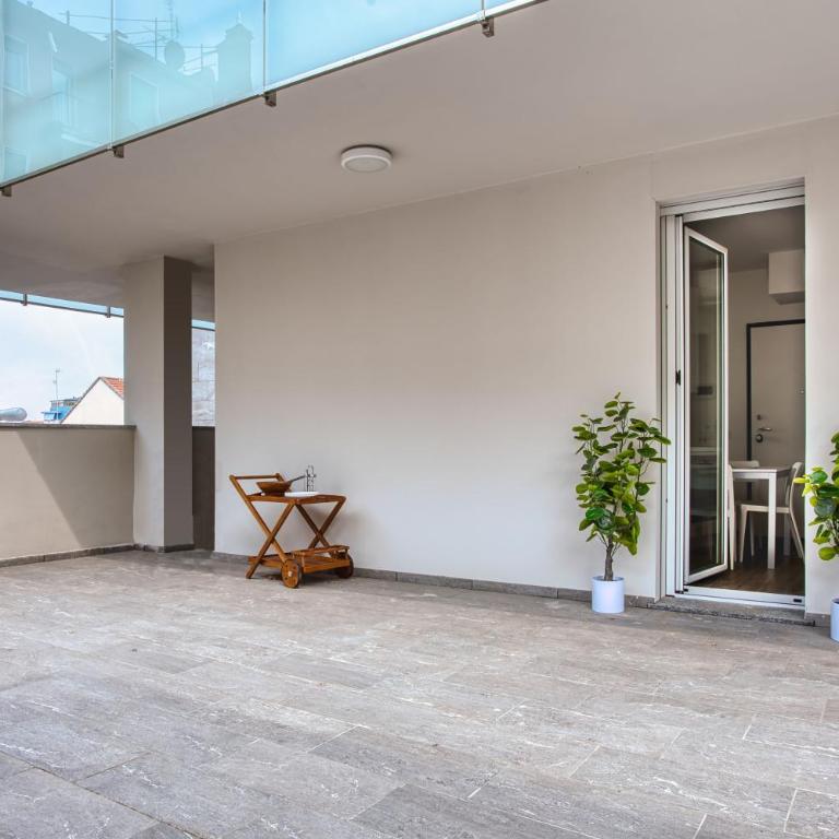 Just Urban Stays - Modern 1-BR Flat with 90 sqm Terrace - M4 Tolstoj - Appartamento con 1 Camera da Letto - 32