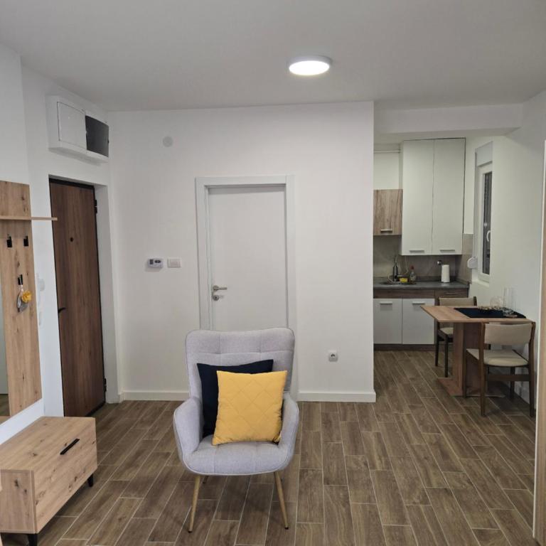 Kmb Apartment - One-Bedroom Apartment - 8