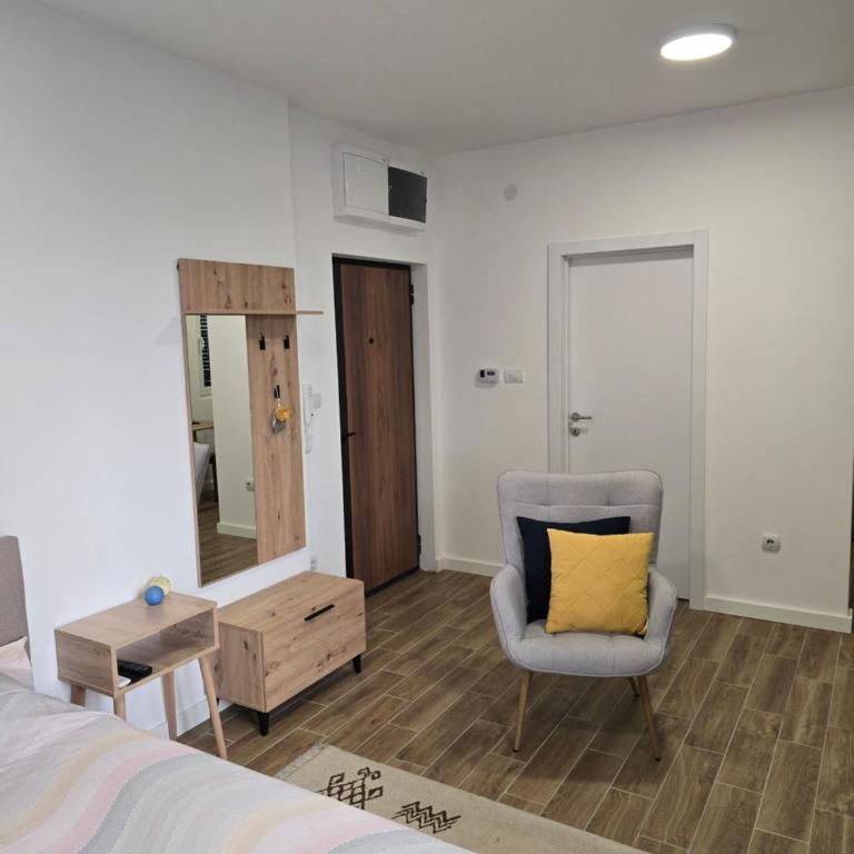 Kmb Apartment - One-Bedroom Apartment - 6