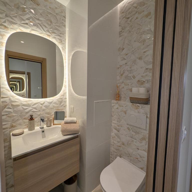 Marina Baie des Anges, Sublime Studio - Appartement - Vue sur Mer - 12