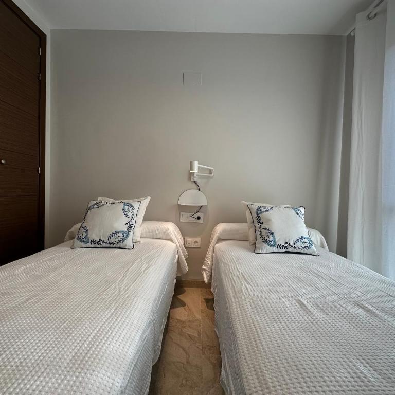 Apartamento en Marbella con piscina - Apartamento de 2 dormitorios - 62