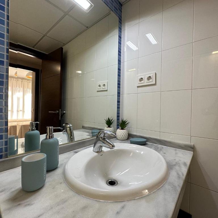 Apartamento en Marbella con piscina - Apartamento de 2 dormitorios - 60