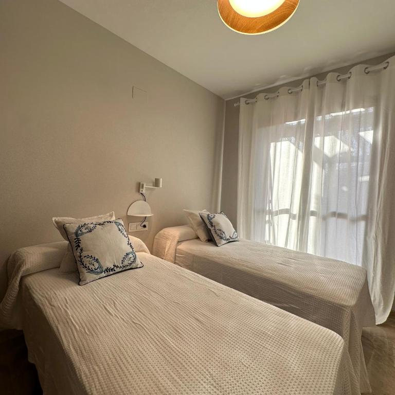 Apartamento en Marbella con piscina - Apartamento de 2 dormitorios - 52