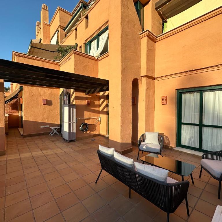 Apartamento en Marbella con piscina - Apartamento de 2 dormitorios - 21
