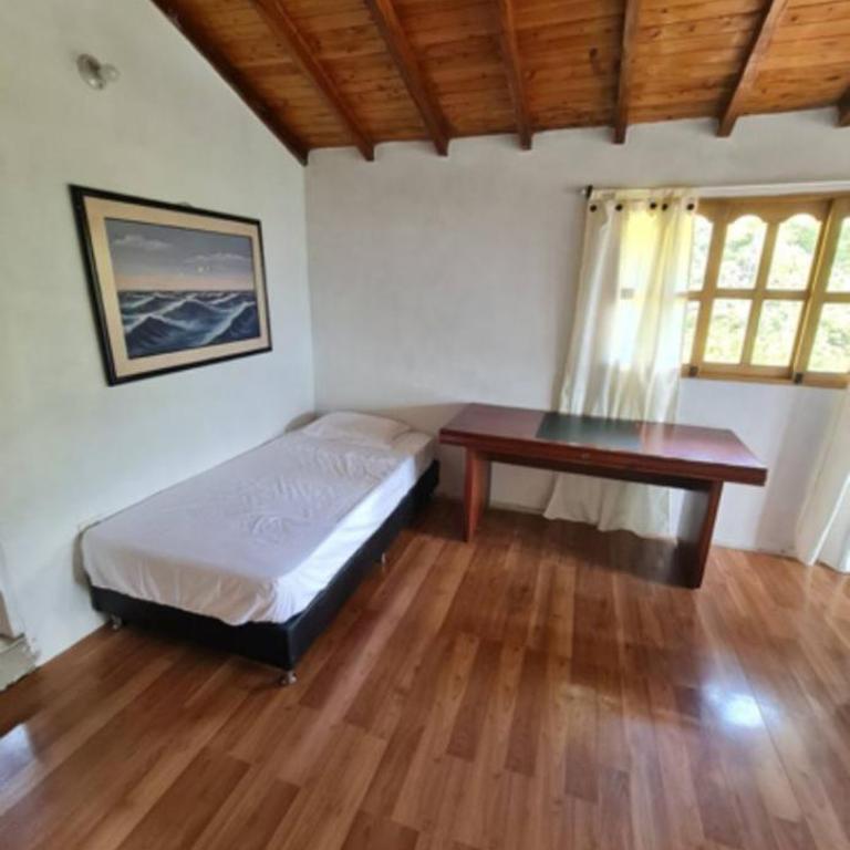 FINCA LA MIEL en Barbosa Antioquia - Three-Bedroom House - 11