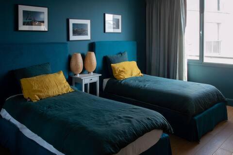 Amazing appartements on Champs-Elysées - Three-Bedroom Apartment with View - 35