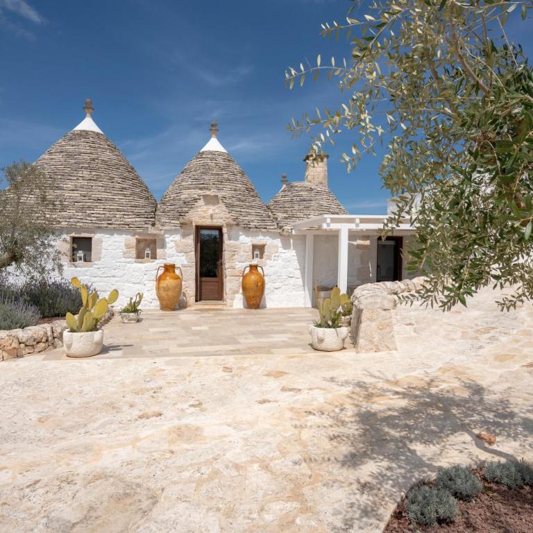 Trullo Perla Greta - Luxury Country Villa & private heated pool - Three-Bedroom House - 90