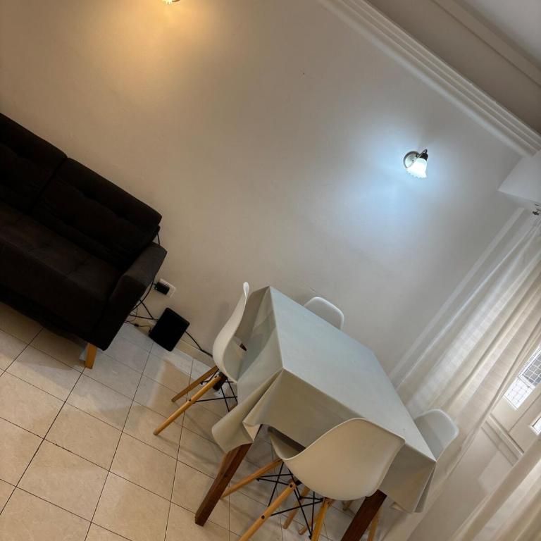 Departamento dos ambientes , ubicación inmejorable - Apartamento de 1 dormitorio - 2