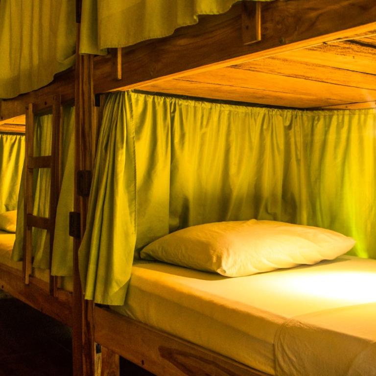 Eco Hostal Yuluka - Habitación Compartida Mixta de 8 camas - 5