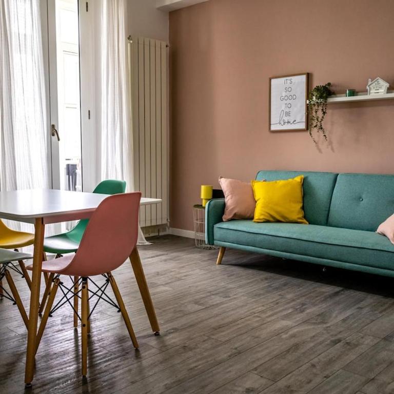 La casa di Racky - Two-Bedroom Apartment with Balcony - 10