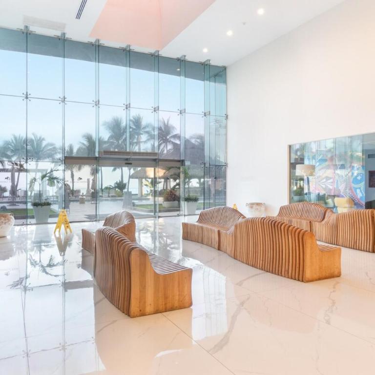 Beautiful View on 23rd Floor Beach Front at Camino Al Mar - Two-Bedroom Apartment - 23