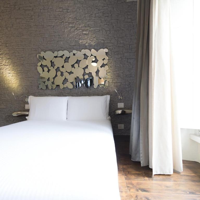 iRooms Central Station - Suite Luxury con Vasca Idromassaggio - 16