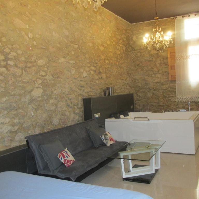 L'Otelet By Sweet - Deluxe Suite with Spa Bath - 17