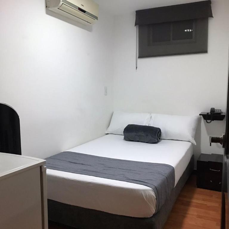 Hotel Castellon Plaza Pereira - Double Room - 23