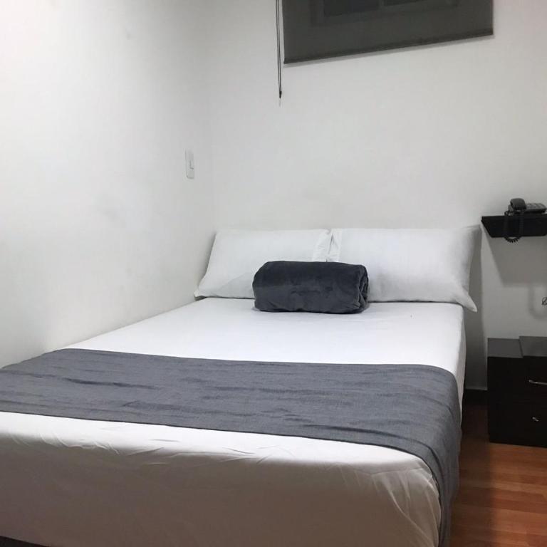 Hotel Castellon Plaza Pereira - Double Room - 8