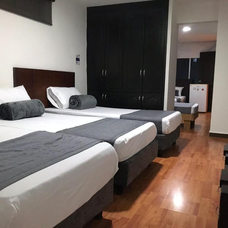 Hotel Castellon Plaza Pereira - Deluxe Triple Room - 17