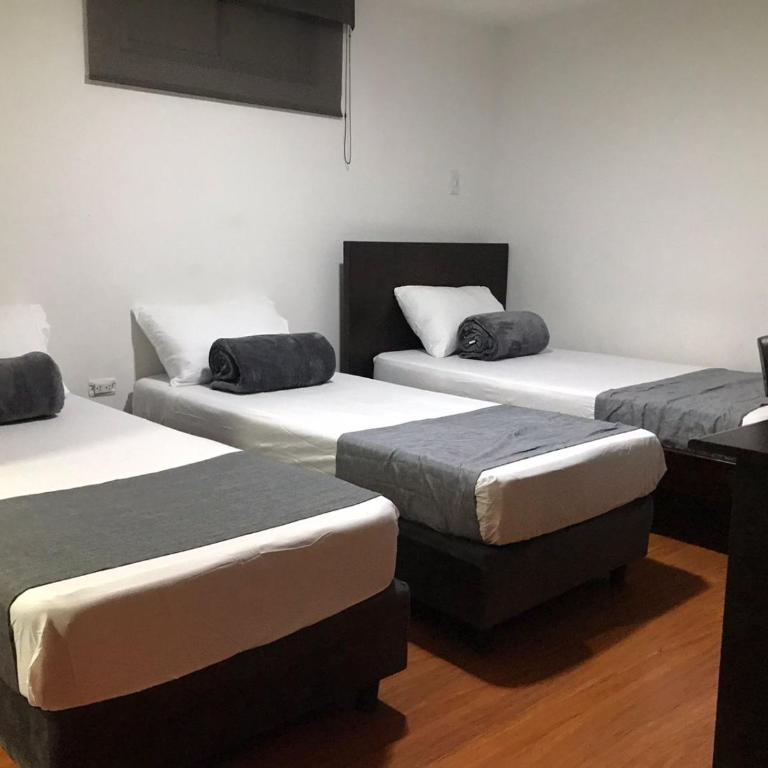 Hotel Castellon Plaza Pereira - Deluxe Triple Room - 29