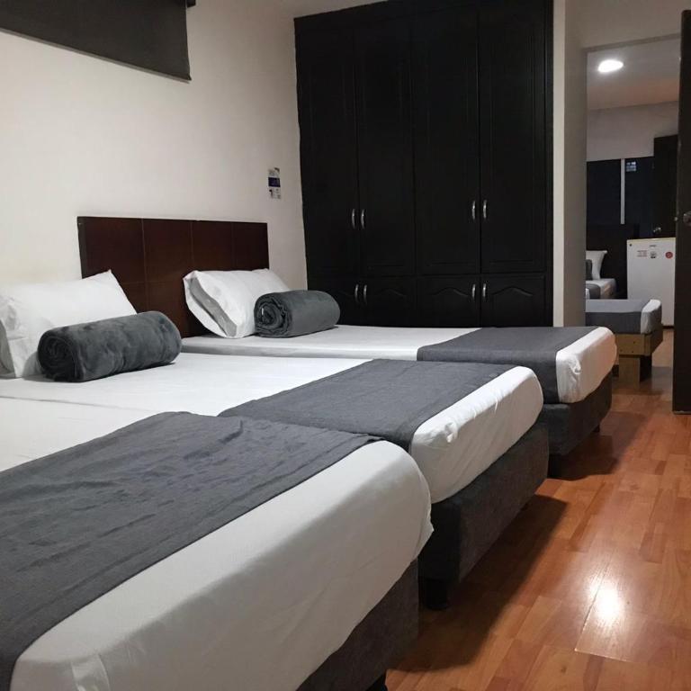 Hotel Castellon Plaza Pereira - Deluxe Triple Room - 37