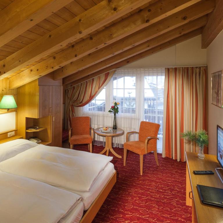 Hotel Cheminee - Standard Doppelzimmer mit Balkon - 2