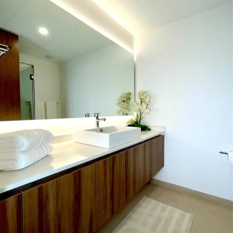 SUITE con Terraza Privada y Diseño Moderno - Suite Apartment - 5