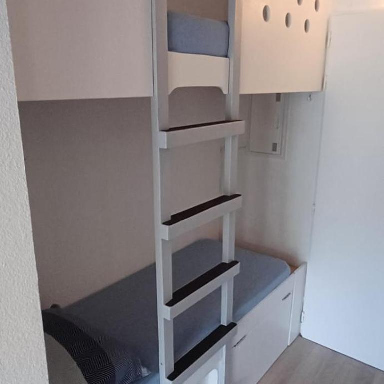Appartement vue mer clim 4 personnes résidence boulouris Panorama - Apartment mit 1 Schlafzimmer - 11