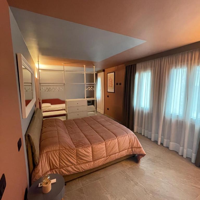 LA GIUDECCA Luxury Hospitality - Suite with Terrace - 6