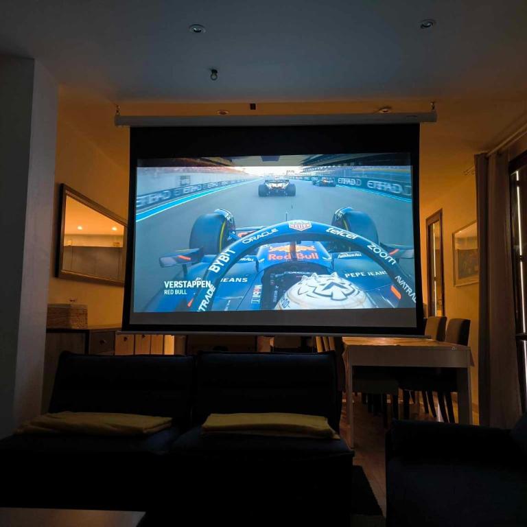 Appartement spacieux, parking, climatisation, rétroprojecteur - Three-Bedroom Apartment - 8
