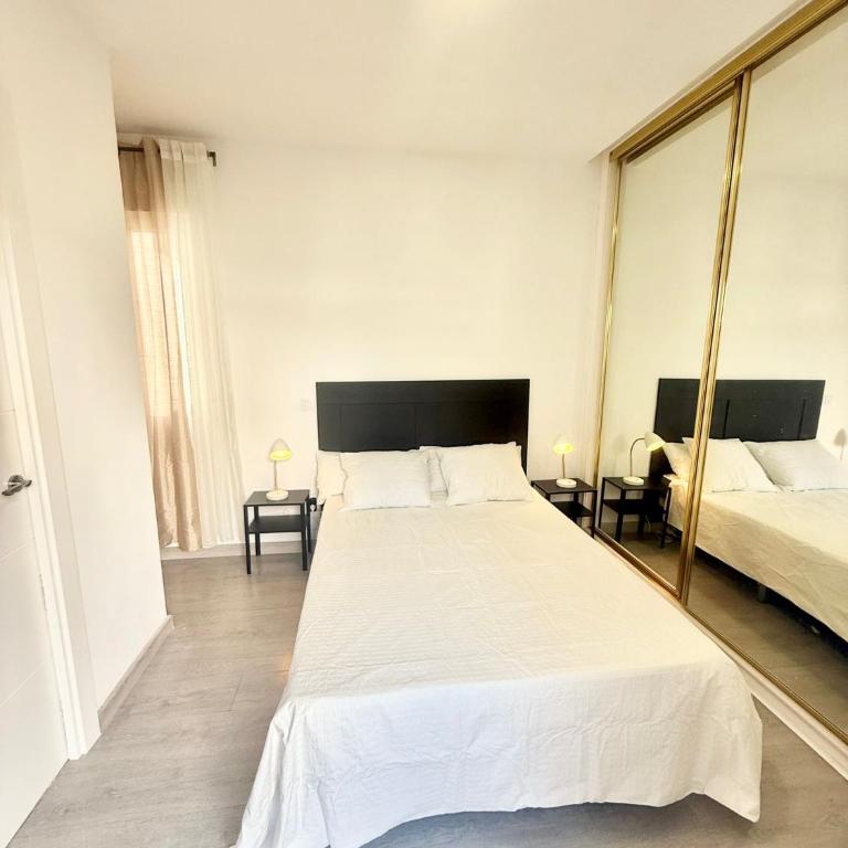 Metro Avenida de América 11 AMCH Hospedaje - One-Bedroom Apartment - 9