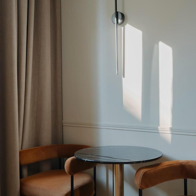 Maison du Moulin Vert - Chambre Double - Vue sur Jardin - 5