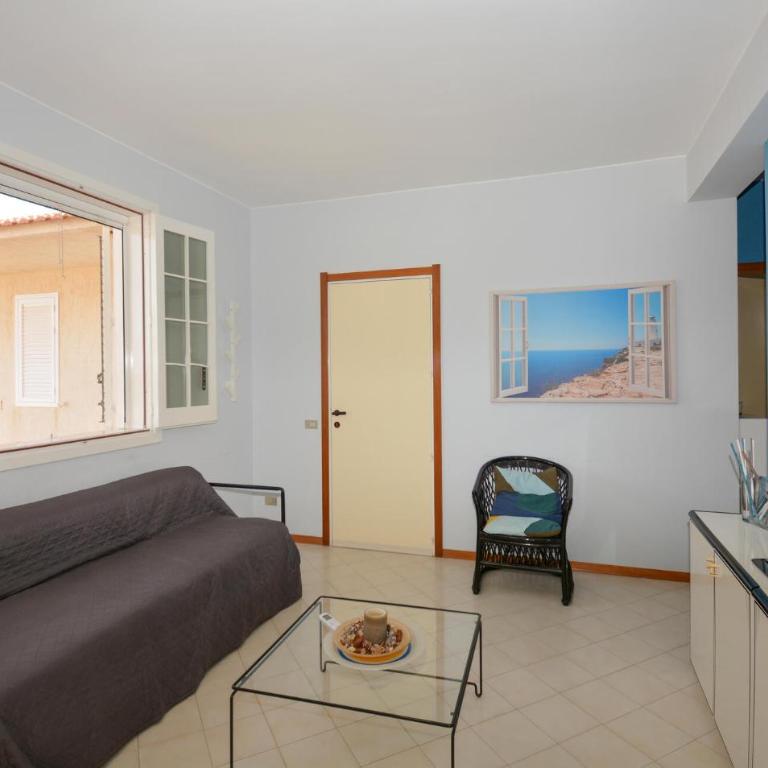 2 Bedroom Lovely Apartment In Marina Di Ragusa - Appartamento con 2 Camere da Letto - 1