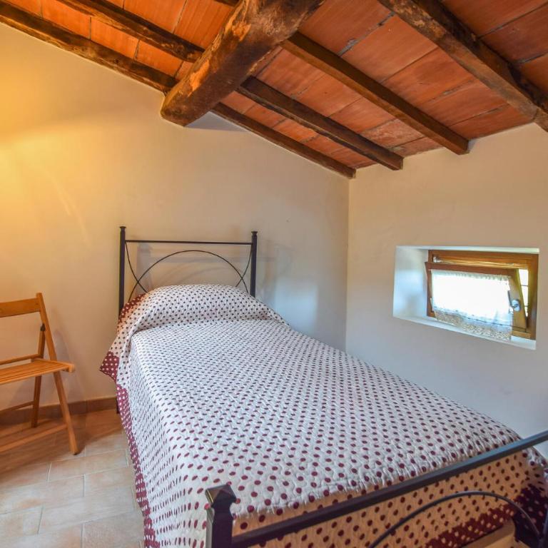 Cozy Home In Camaiore With Wifi - Ferienhaus mit 4 Zimmern - 16