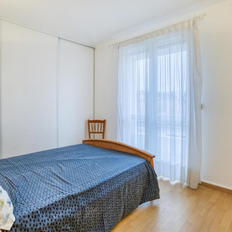 Gorgeous Apartment In Royan With Wifi - One-Bedroom Apartment - 7