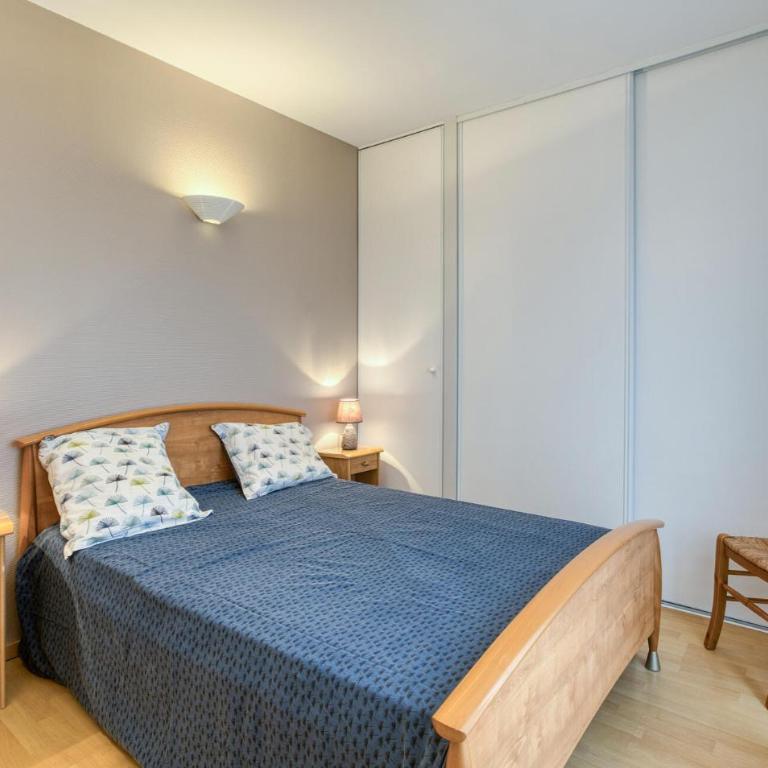 Gorgeous Apartment In Royan With Wifi - One-Bedroom Apartment - 8