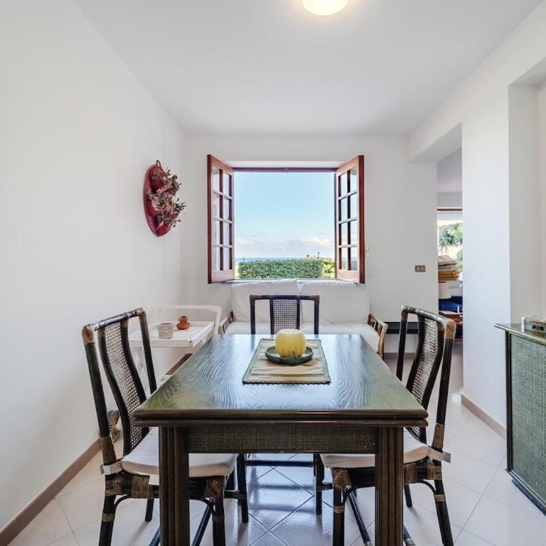 Pool & Panoramic Villa - 9 mins city center - Two-Bedroom Villa - 24