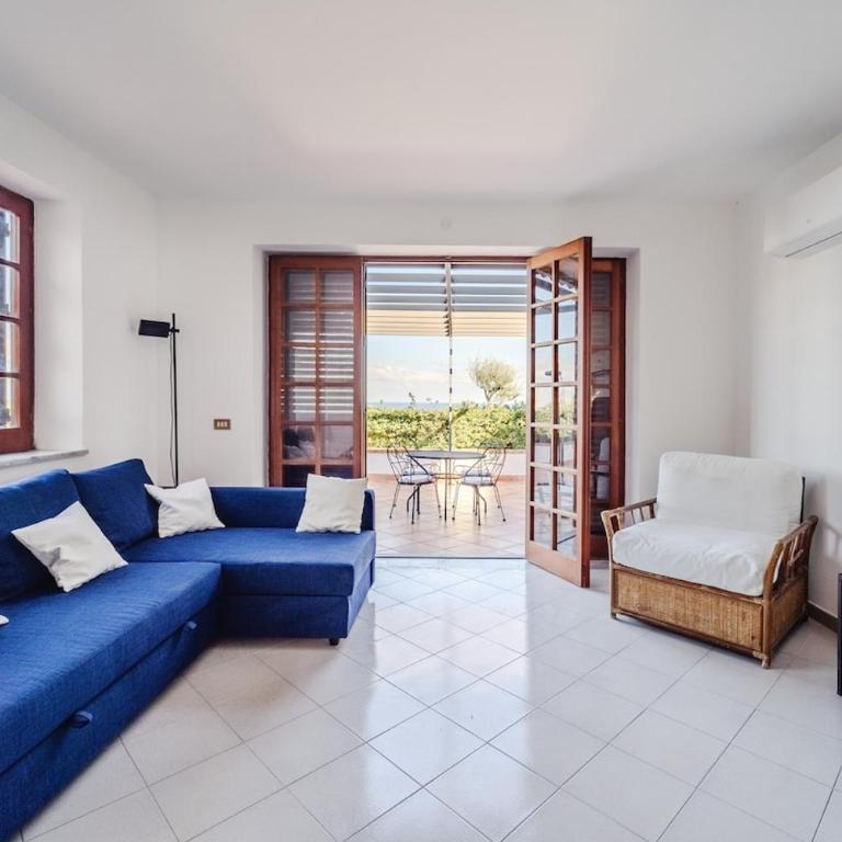 Pool & Panoramic Villa - 9 mins city center - Two-Bedroom Villa - 26