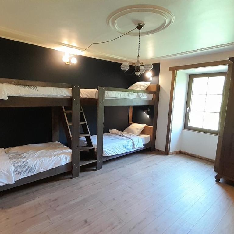 Hery's - Two-Bedroom House - 17