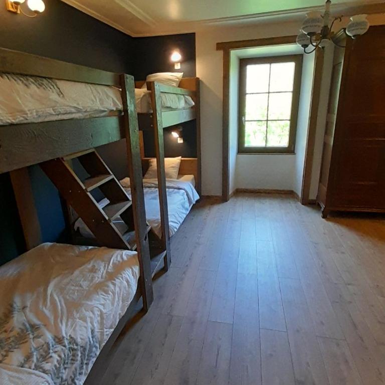 Hery's - Two-Bedroom House - 19