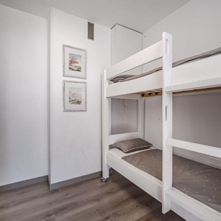 Family flat with 3 bedrooms and balcony near Los Gigantes and ocean - Apartamento de 3 dormitorios - 37