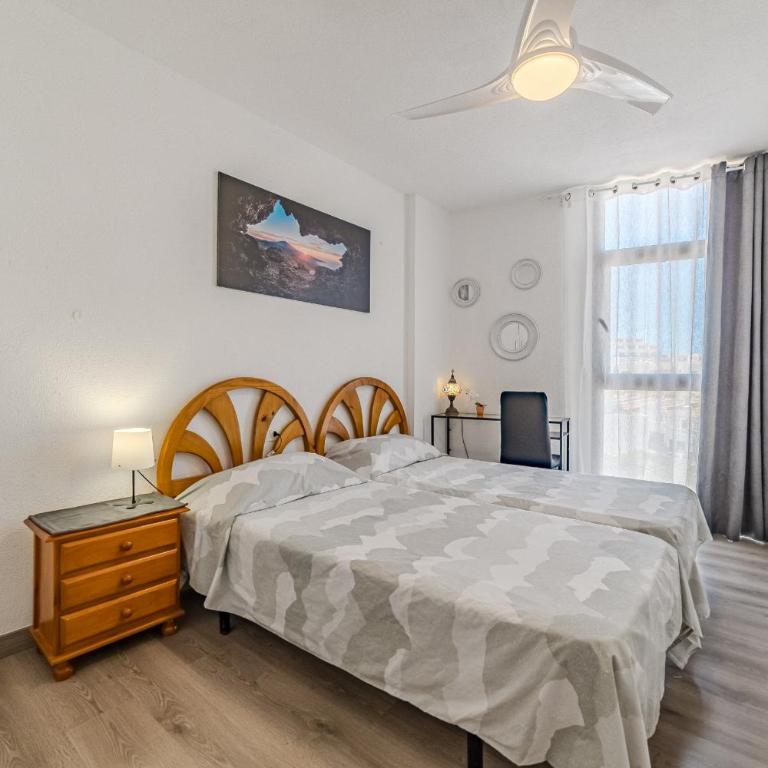 Family flat with 3 bedrooms and balcony near Los Gigantes and ocean - Apartamento de 3 dormitorios - 40