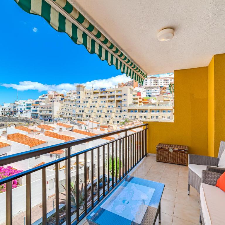 Family flat with 3 bedrooms and balcony near Los Gigantes and ocean - Apartamento de 3 dormitorios - 3