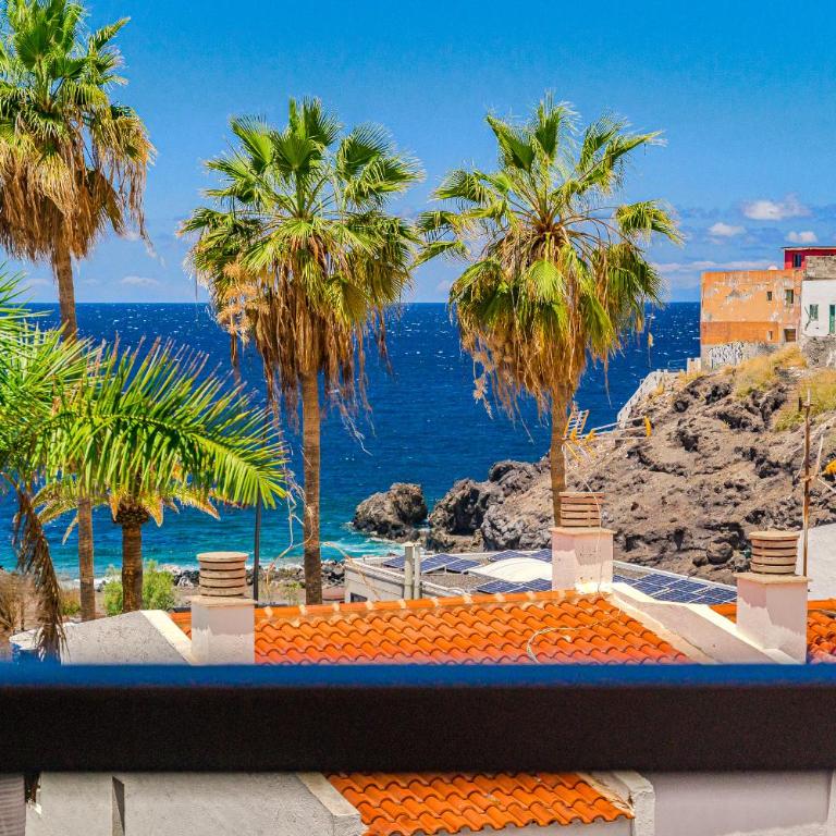 Family flat with 3 bedrooms and balcony near Los Gigantes and ocean - Apartamento de 3 dormitorios - 1