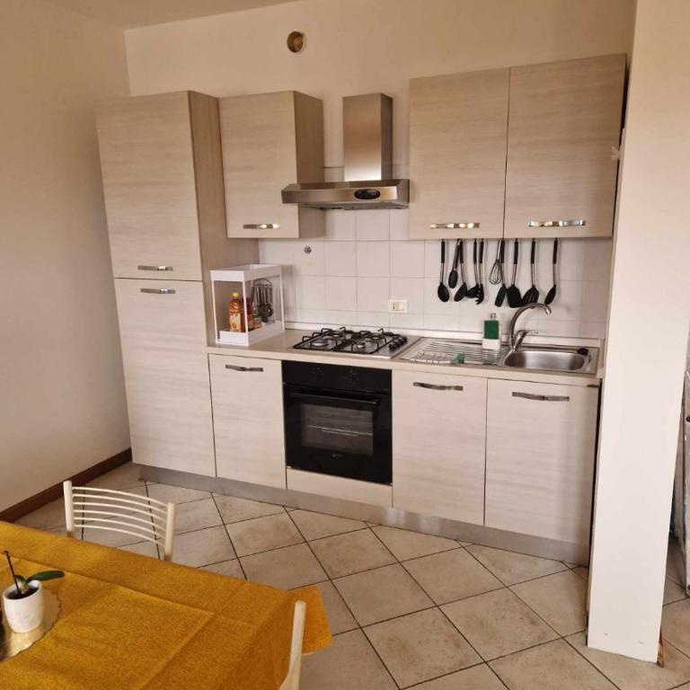 Sara apartment in the heart of Udine Sud - Appartamento con 1 Camera da Letto - 3