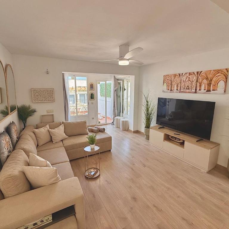 ATICO 4 con Terraza en Centro, Casco Histórico con Aire Acondicionado y Wifi - Apartamento de 2 dormitorios - 1