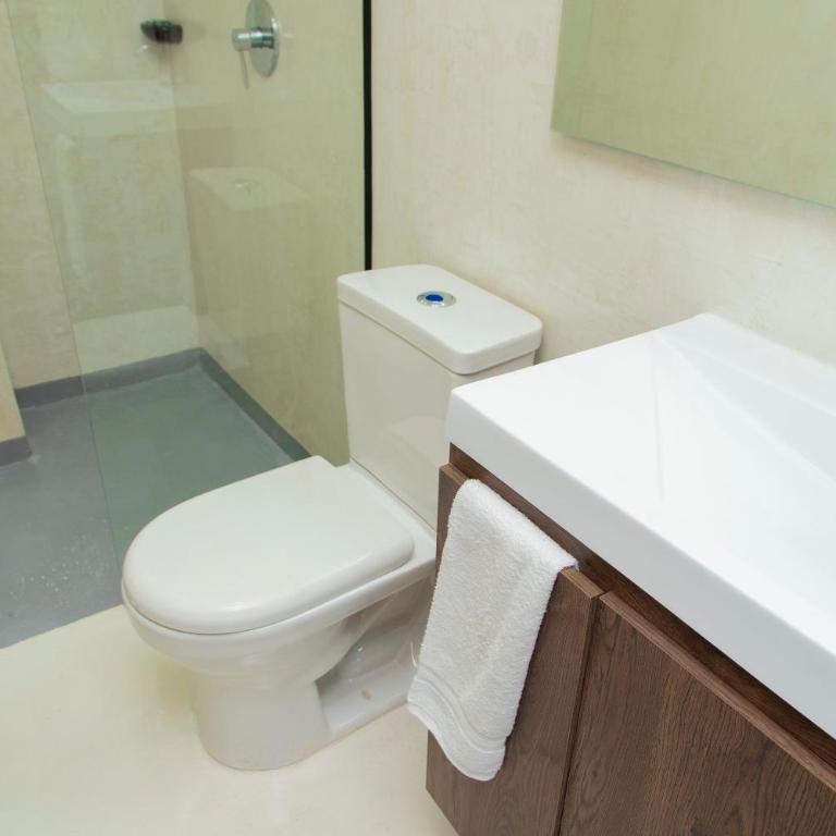 Loft laureles con excelente ubicación con aire acondicionado y cama King - Apartamento de 1 dormitorio - 6