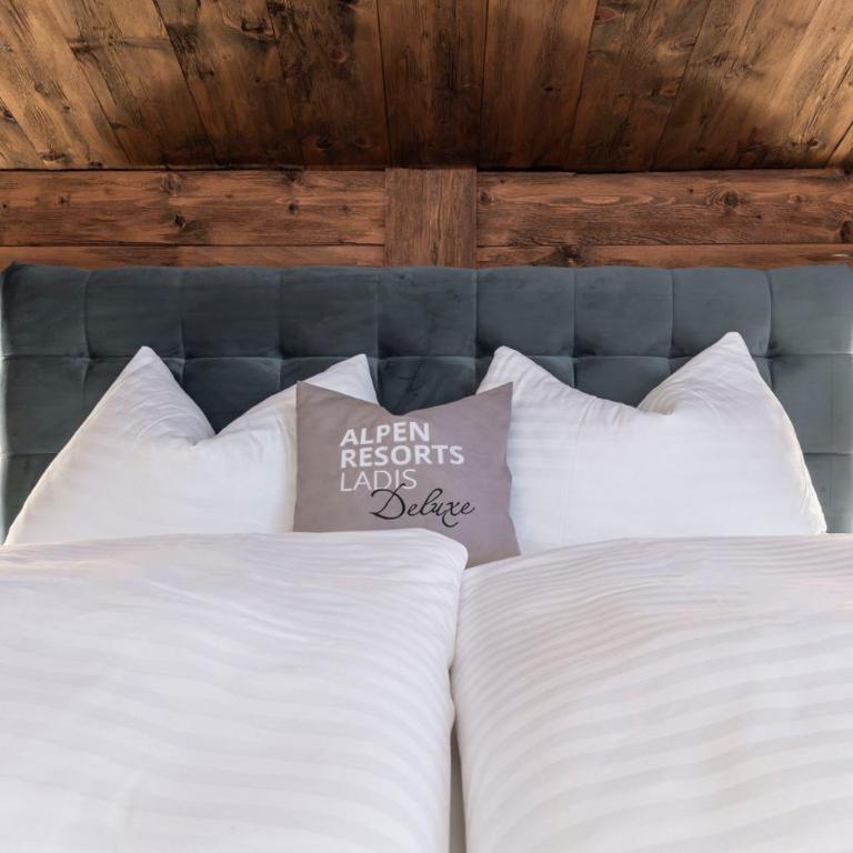 Chalet LAUDEGG - Luxury Chalet with Private Spa - Maison de Vacances 5 Chambres avec Sauna - 50