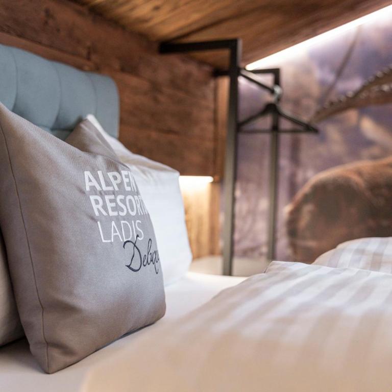 Chalet LAUDEGG - Luxury Chalet with Private Spa - Maison de Vacances 5 Chambres avec Sauna - 52