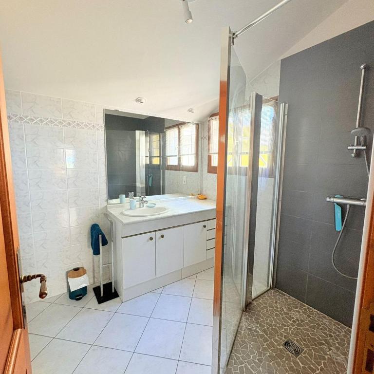 Atlantide - Somptueuse Villa Classée 4 étoiles - Saint-Clair - Vue Exceptionnelle - Piscine - Villa avec Piscine Privée - 55