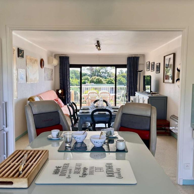 Appartement 4 pièces, 6 couchages avec climatisation à Cavalaire - FR-1-226B-239 - Apartment - 8