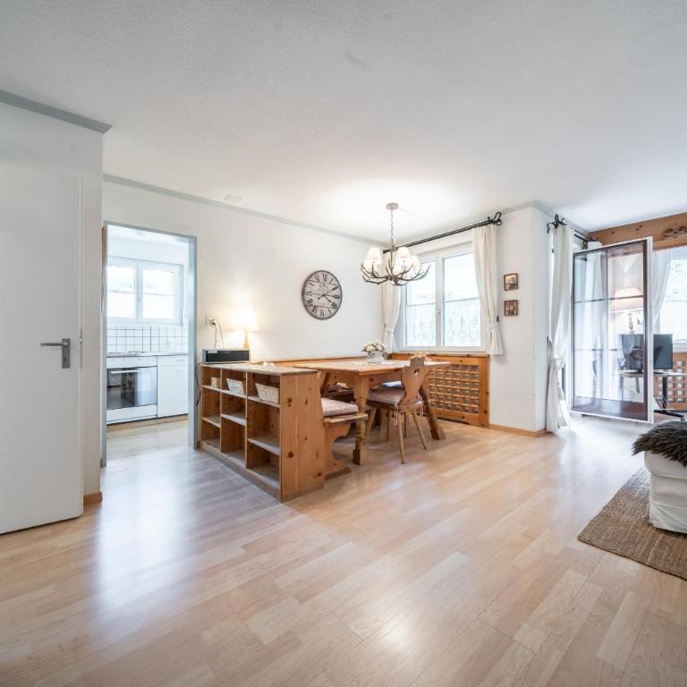 Chasa Valluns 5302 - WG - Apartment mit Aussicht und Balkon - 3