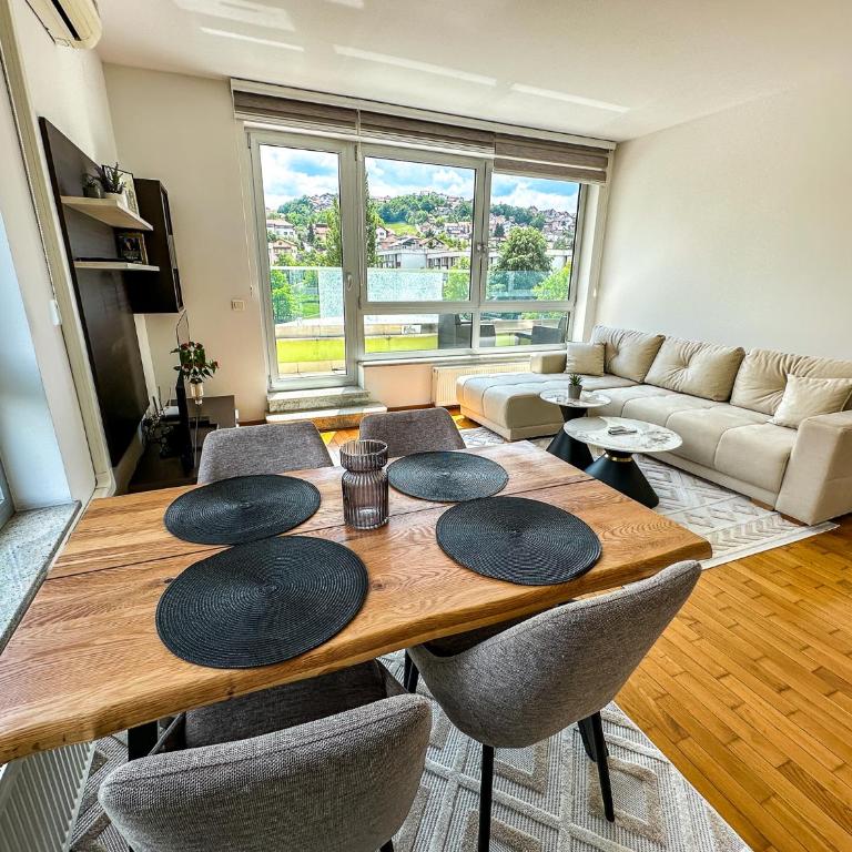 Verde 22 with Garage - One-Bedroom Apartment - 8